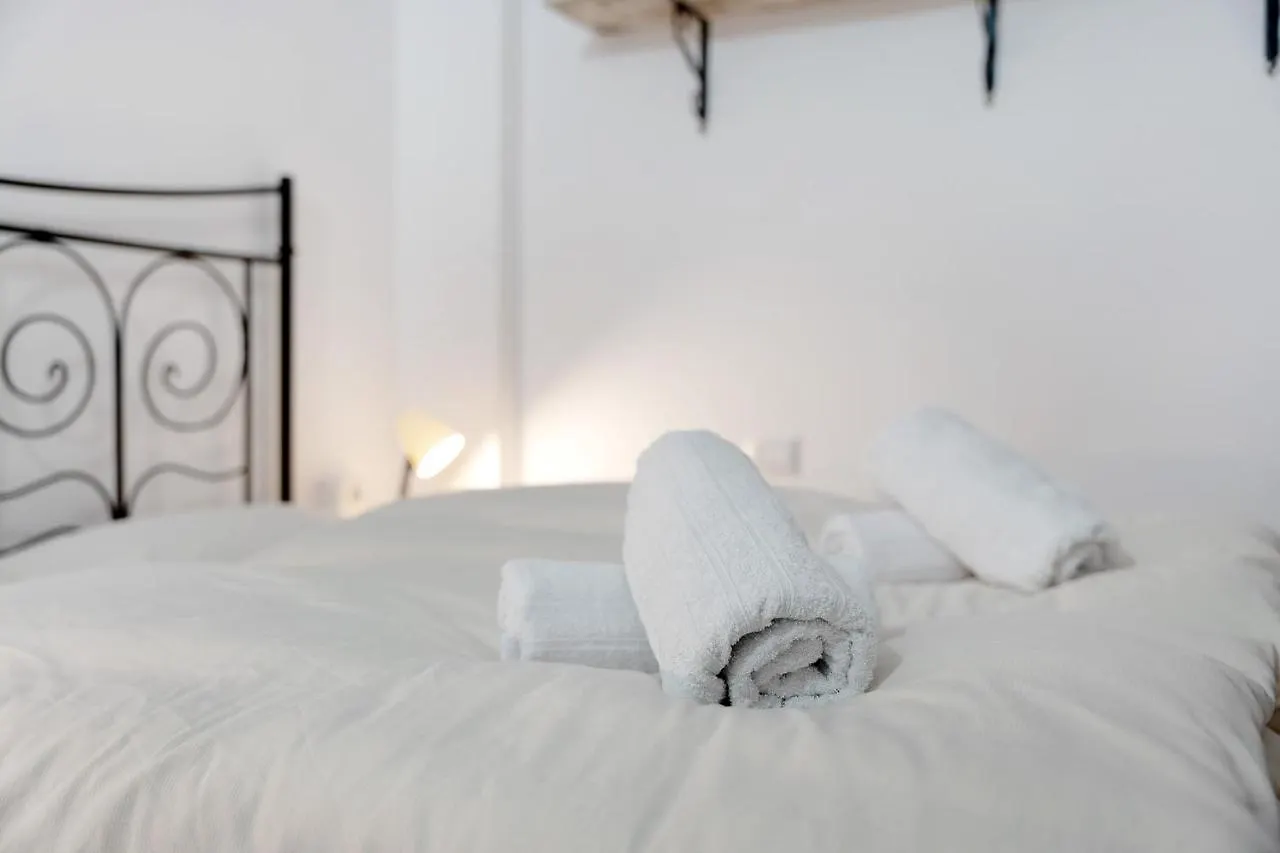 Apartamento Doris Guimar 0*,